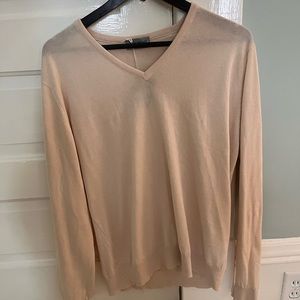 John Smedley Men's V-Neck Sweater in Light Beige